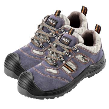 Safety shoes, suede leather, size 42, CE
