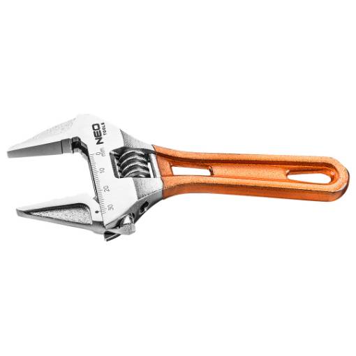 Adjustable wrench short 139 mm, range 0-32 mm