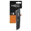 Retractable blade knife