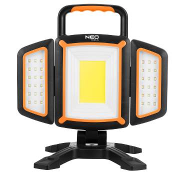 Rechargeable work light 2000 lm