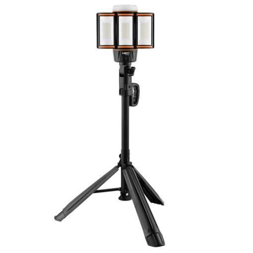 Battery stand lamp 5000 lm + charger