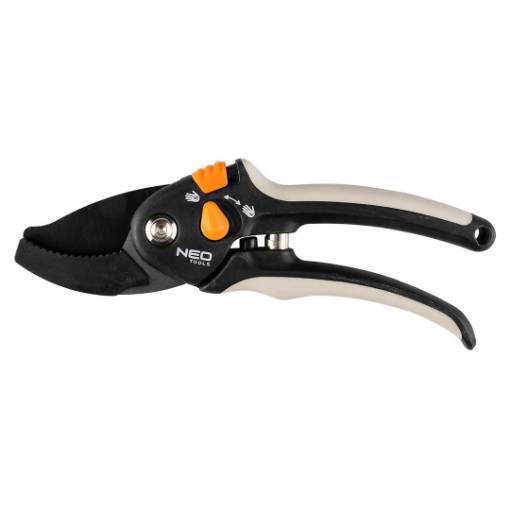 Anvil secateurs 200 mm, range up to 18 mm, adjustable spacing.