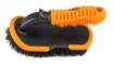 Universal brush for tyres, upholstery