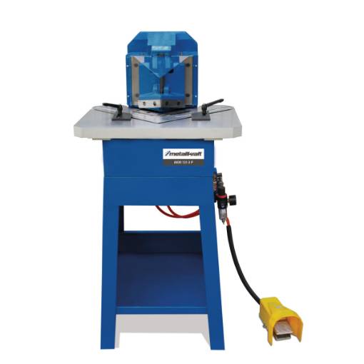 Pneumatic notching machine  AKM 131-3 P