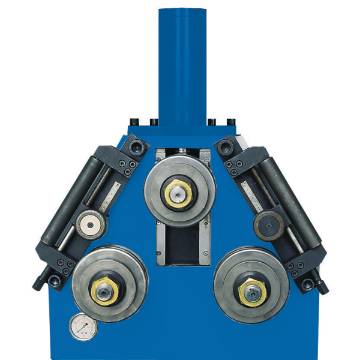 Special straightening rollers on the side, for angle irons