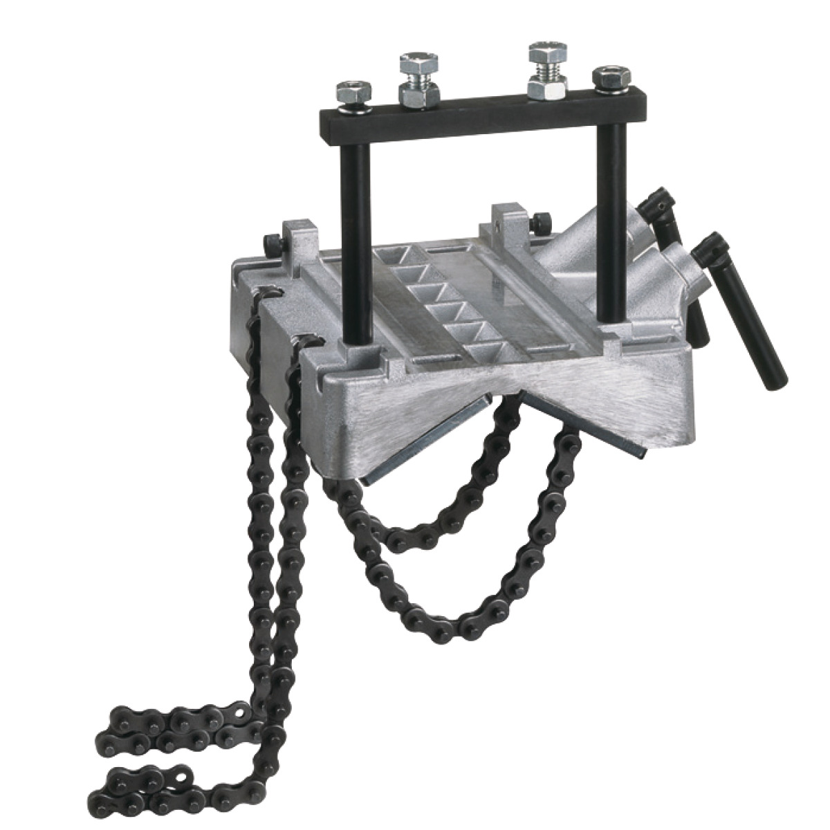 Fastening element  for pipes