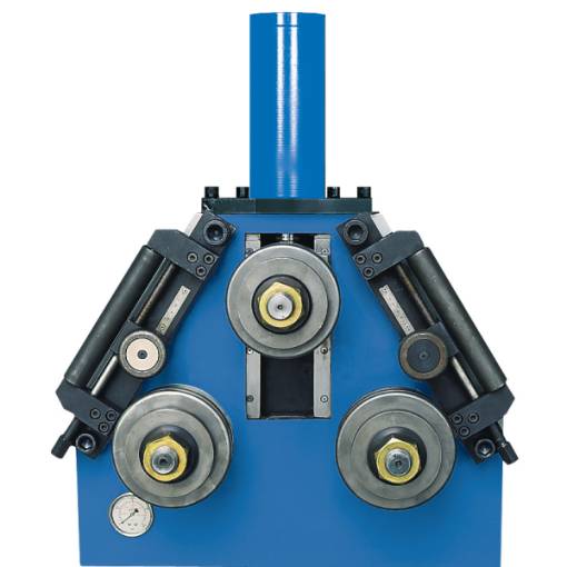 Special straightening rollers on the side, for angle irons